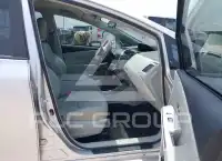 2014 Toyota PRIUS фото