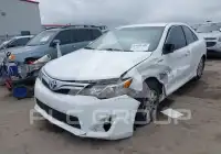 2014 Toyota CAMRY фото