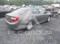 2014 Toyota CAMRY фото