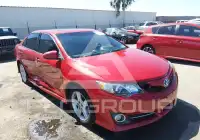 2014 Toyota CAMRY фото