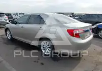 2014 Toyota CAMRY фото
