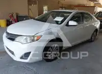 2014 Toyota CAMRY фото