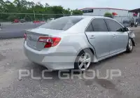 2014 Toyota CAMRY фото