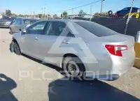2014 Toyota CAMRY фото