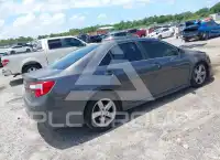 2014 Toyota CAMRY фото