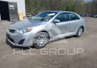 2014 Toyota CAMRY фото