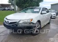 2014 Toyota CAMRY фото