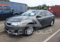 2014 Toyota CAMRY фото