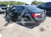 2014 Toyota CAMRY photo