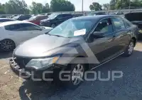 2014 Toyota CAMRY фото