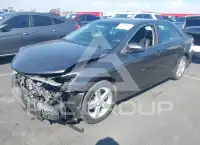 2014 Toyota CAMRY фото