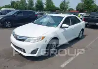 2014 Toyota CAMRY фото
