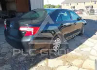 2014 Toyota CAMRY фото