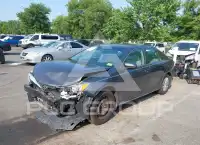 2014 Toyota CAMRY фото