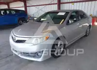 2014 Toyota CAMRY фото