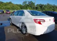 2014 Toyota CAMRY фото