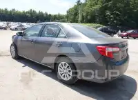 2014 Toyota CAMRY фото