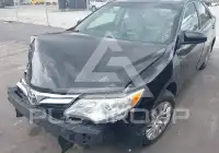 2014 Toyota CAMRY фото