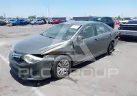 2014 Toyota CAMRY фото