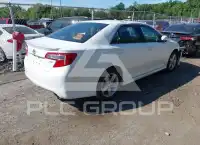 2014 Toyota CAMRY фото