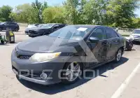 2014 Toyota CAMRY photo