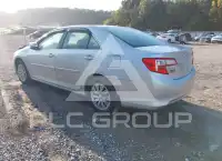2014 Toyota CAMRY photo