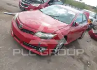 2014 Toyota CAMRY фото
