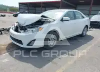 2014 Toyota CAMRY фото