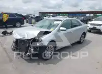 2014 Toyota CAMRY фото