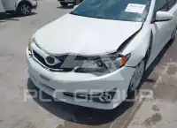 2014 Toyota CAMRY фото