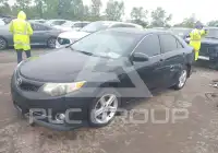 2014 Toyota CAMRY photo
