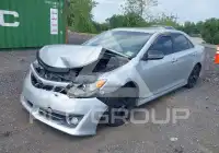 2014 Toyota CAMRY photo