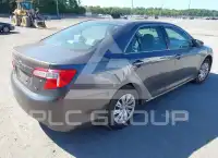 2014 Toyota CAMRY фото