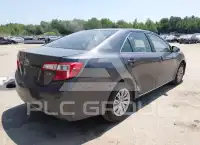 2014 Toyota CAMRY фото