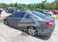 2014 Toyota CAMRY фото