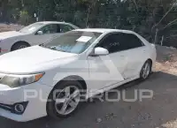 2014 Toyota CAMRY фото