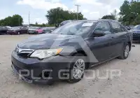 2014 Toyota CAMRY фото