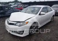 2014 Toyota CAMRY фото
