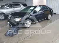 2014 Toyota CAMRY фото