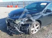 2014 Toyota CAMRY photo