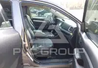 2014 Toyota Highlander photo