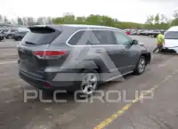 2014 Toyota Highlander photo