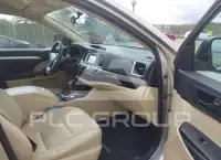 2014 Toyota Highlander фото