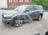 2014 Toyota Highlander photo