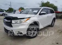2014 Toyota Highlander photo