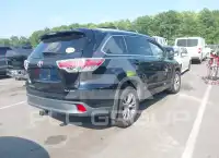 2014 Toyota Highlander фото