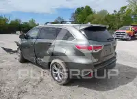 2014 Toyota Highlander photo