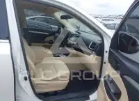2014 Toyota Highlander фото