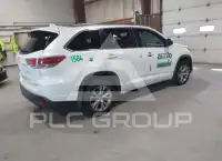2014 Toyota Highlander фото