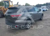 2014 Toyota Highlander фото